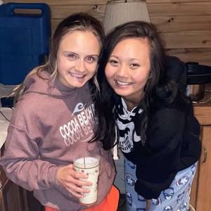 Meet your Posher, Michaela